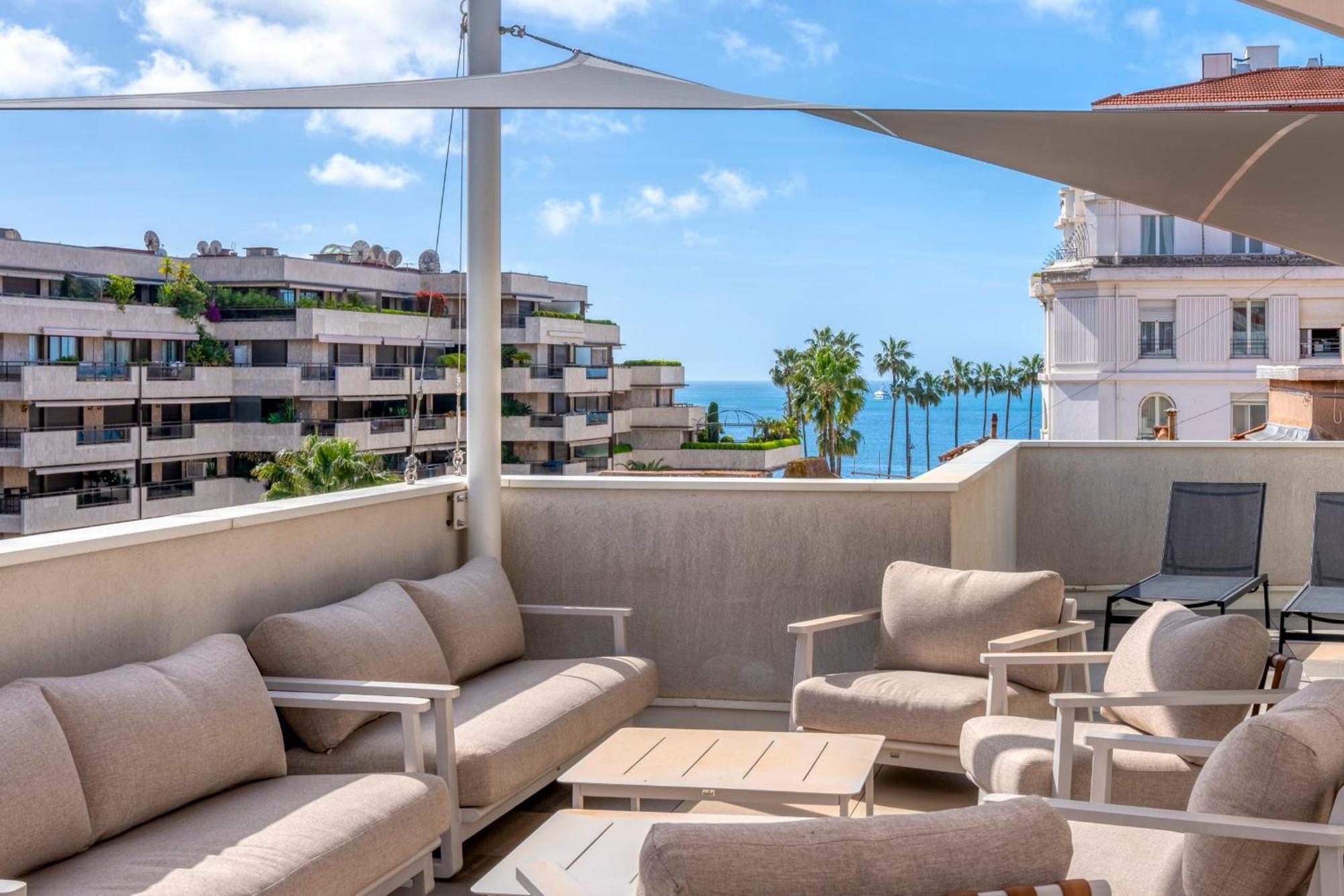 Ref 1071 - Center - 5mins To The Palais Des Festivals * Cannes